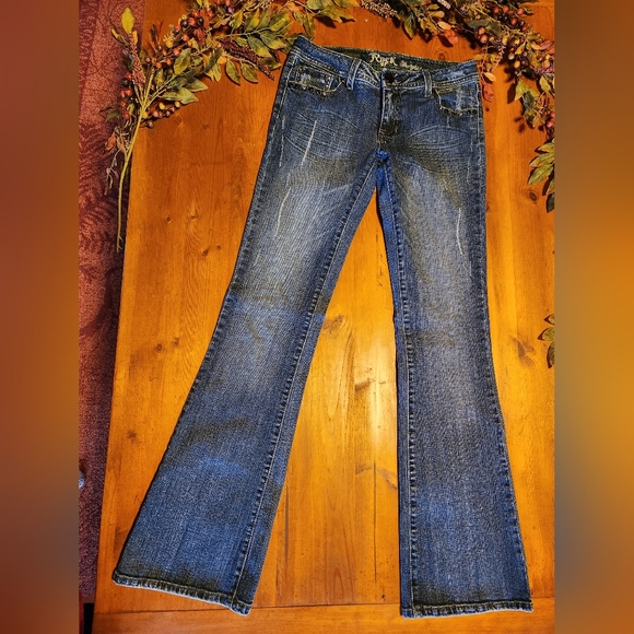 Wrangler Rock 47 women's jeans sz 3 x 34" - Picture 3 of 9